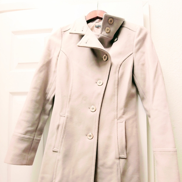 Wool Coats - Picture 5 of 5
